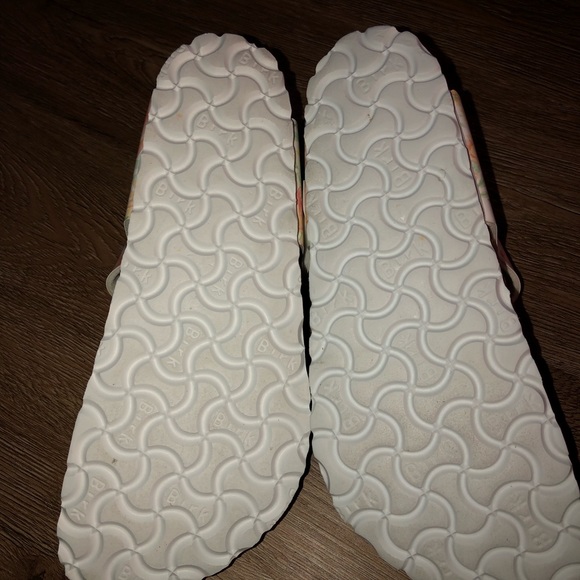 Birkenstock Gizeh floral birko flor sandals 37=6 - Picture 3 of 5